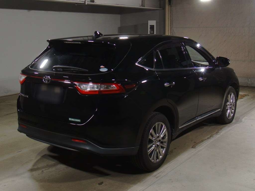 TOYOTA HARRIER