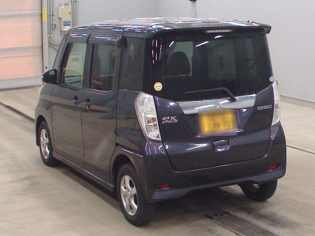 MITSUBISHI EK SPACE