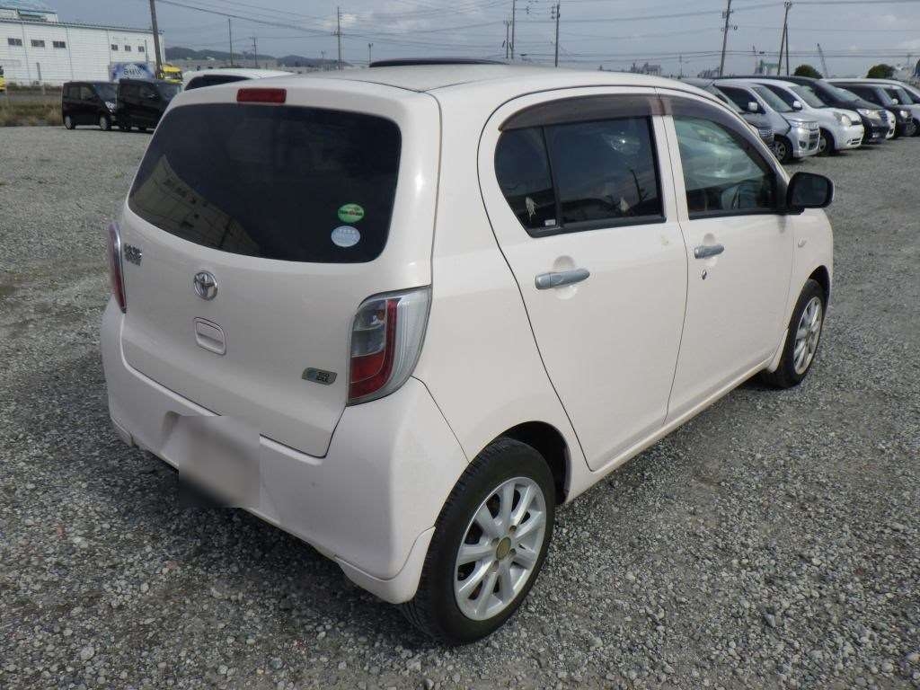 TOYOTA PIXIS EPOCH