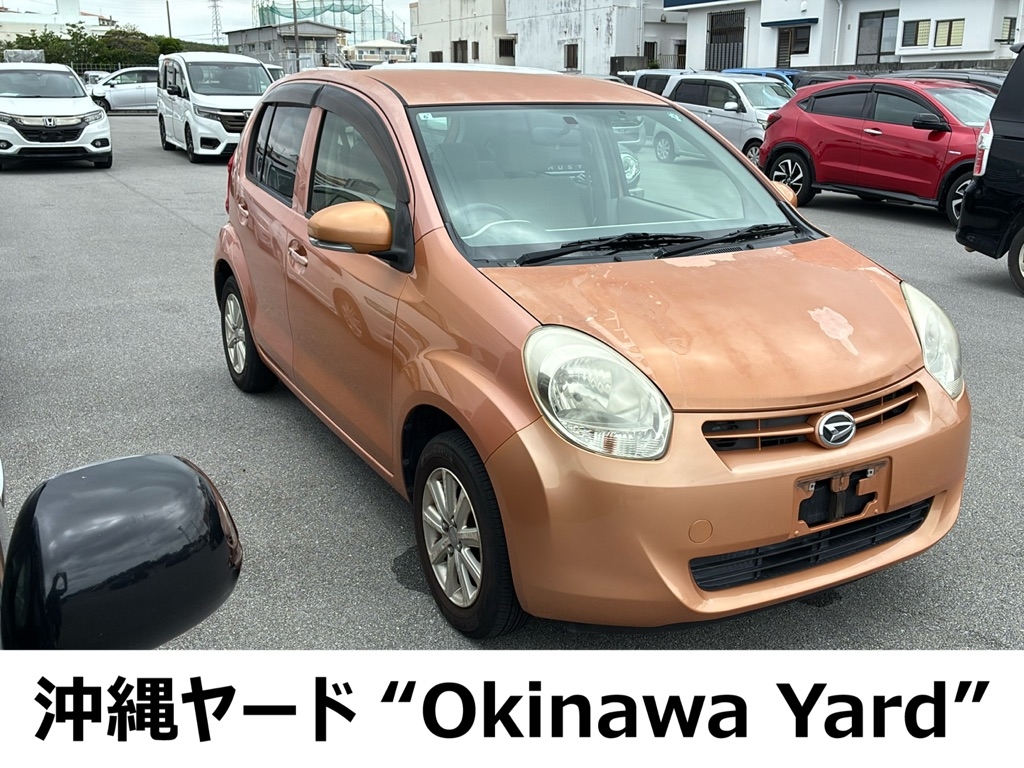 DAIHATSU BOON