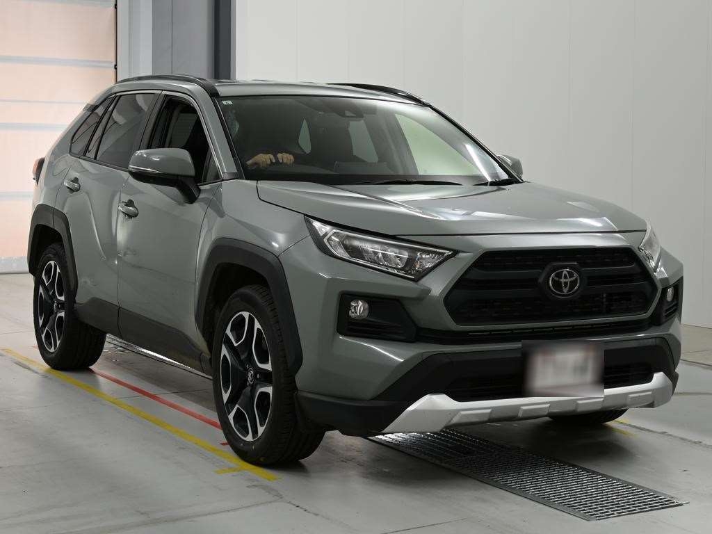 TOYOTA RAV4