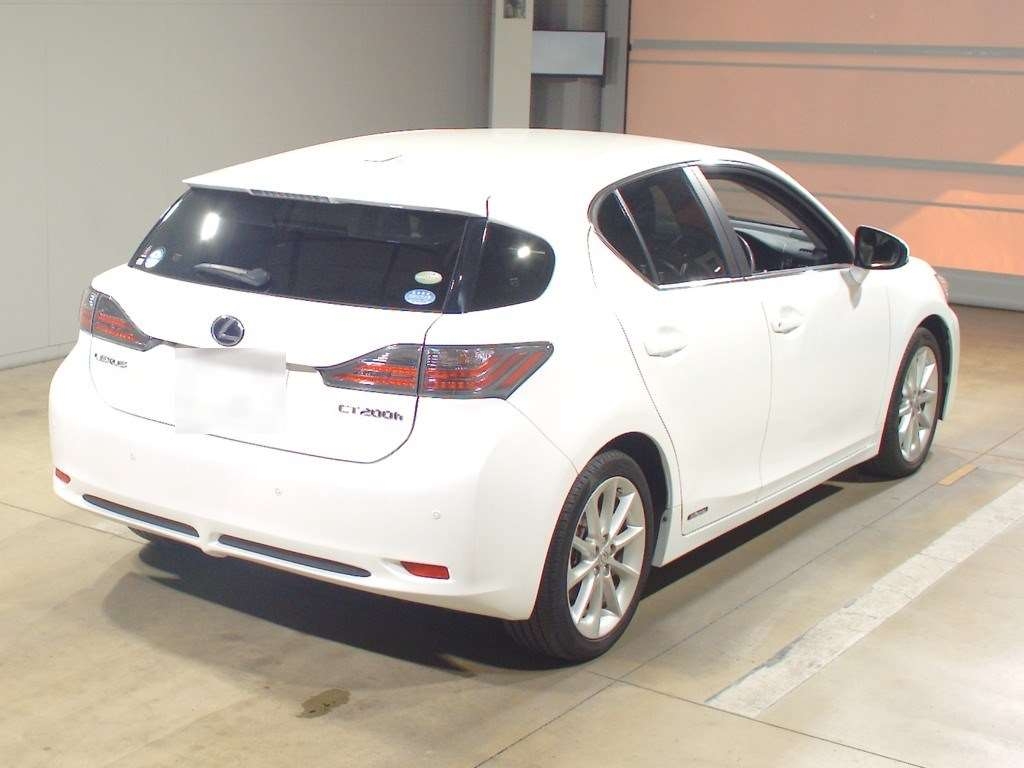 LEXUS CT200H