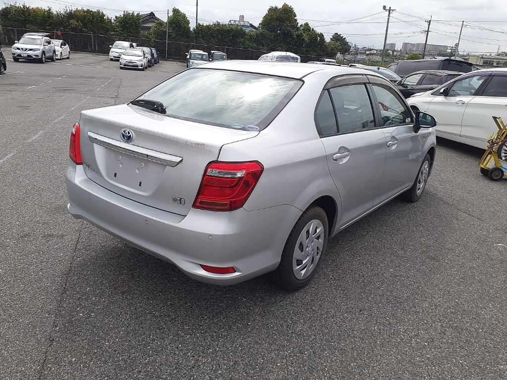 TOYOTA COROLLA AXIO