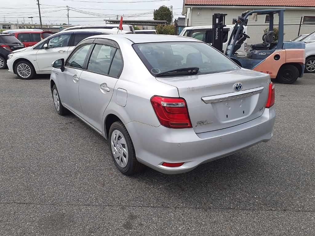 TOYOTA COROLLA AXIO