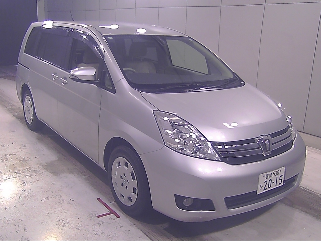 TOYOTA ISIS