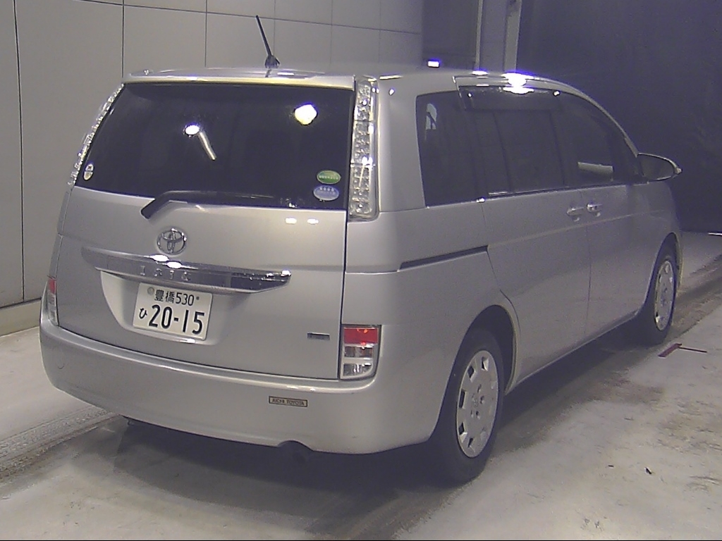 TOYOTA ISIS