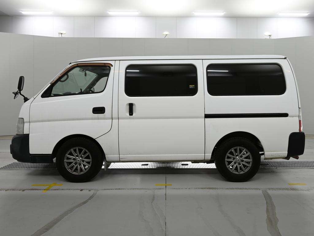NISSAN CARAVAN