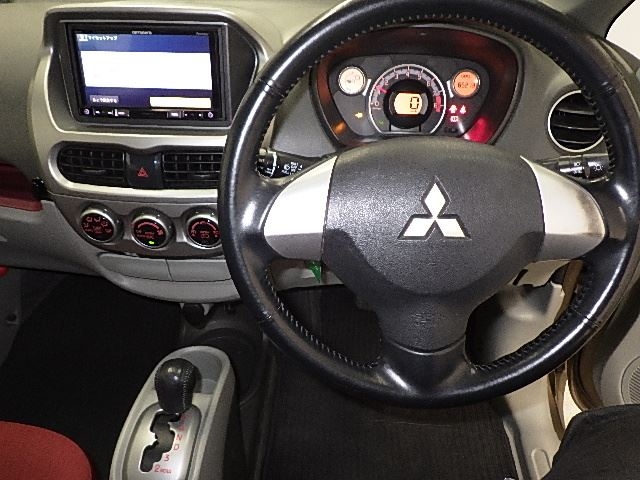 MITSUBISHI I