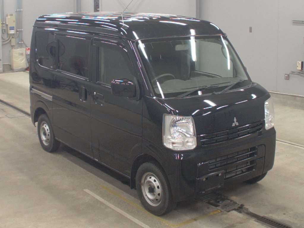 MITSUBISHI MINICAB