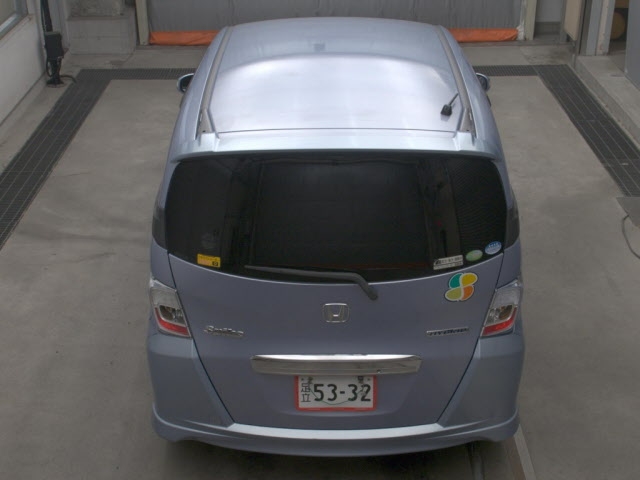 HONDA FREED SPIKE