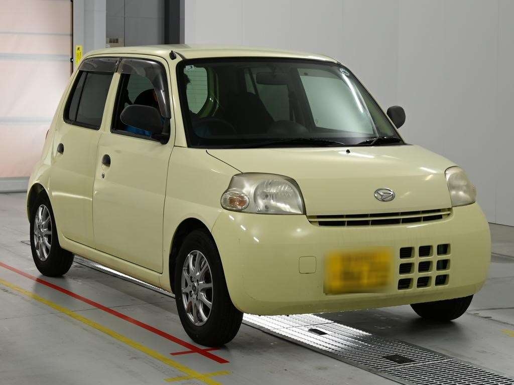 DAIHATSU ESSE