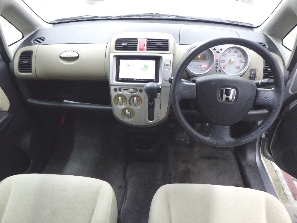 HONDA LIFE