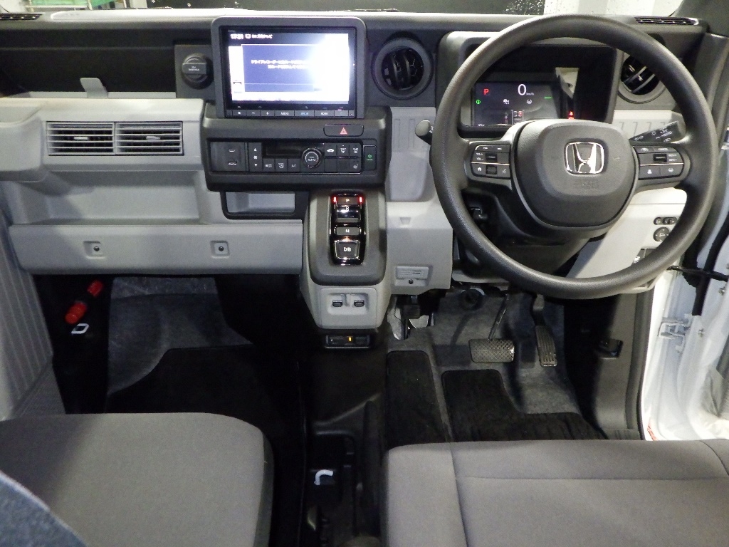 HONDA N-VAN