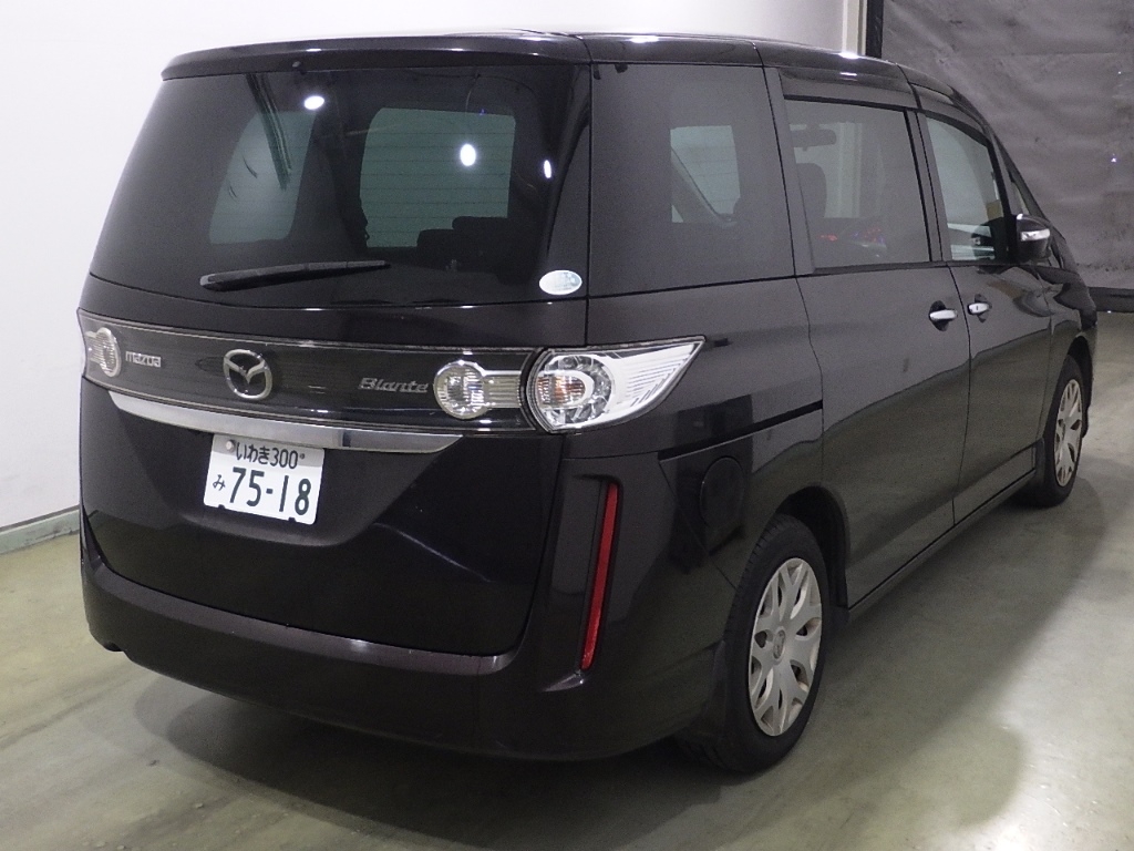 MAZDA BIANTE