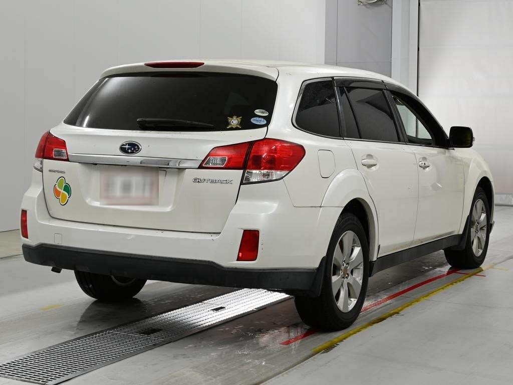SUBARU OUTBACK