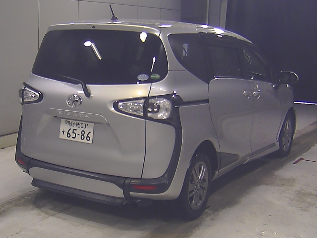 TOYOTA SIENTA