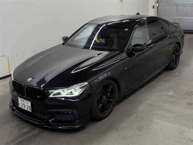 BMW 7-SERIES
