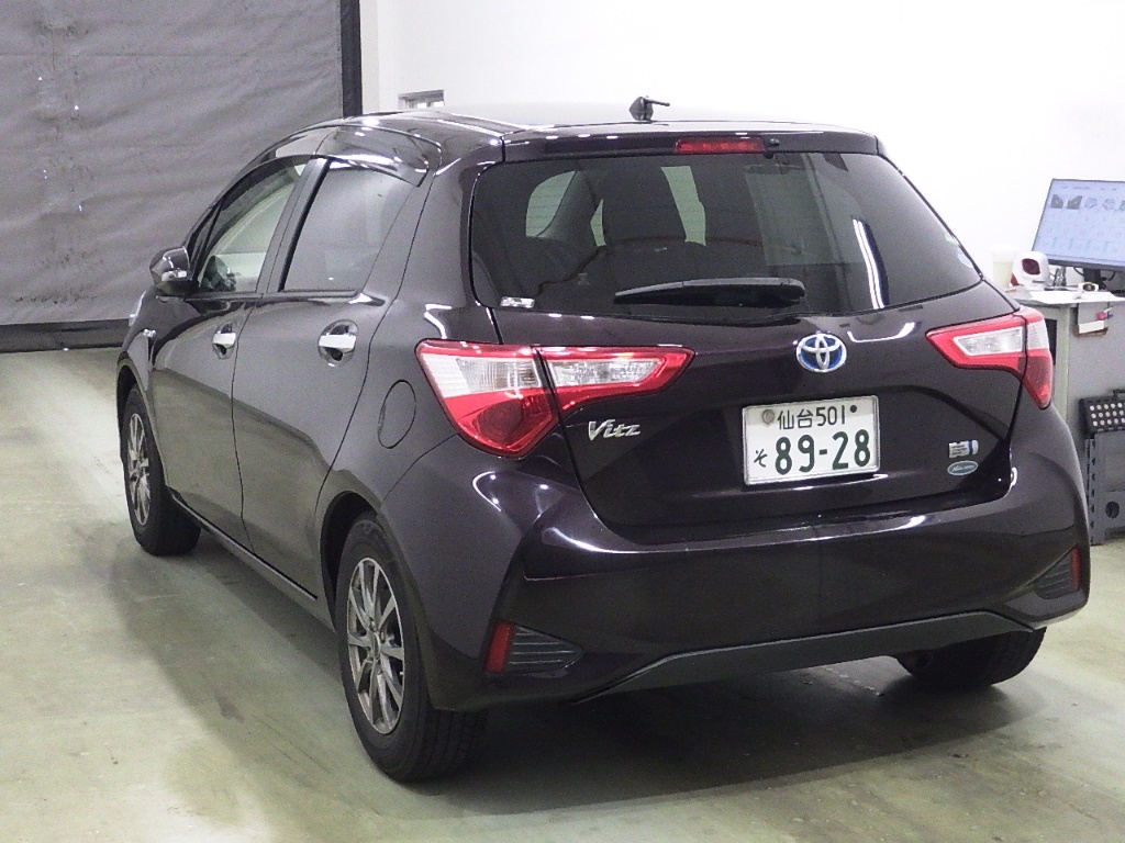 TOYOTA VITZ