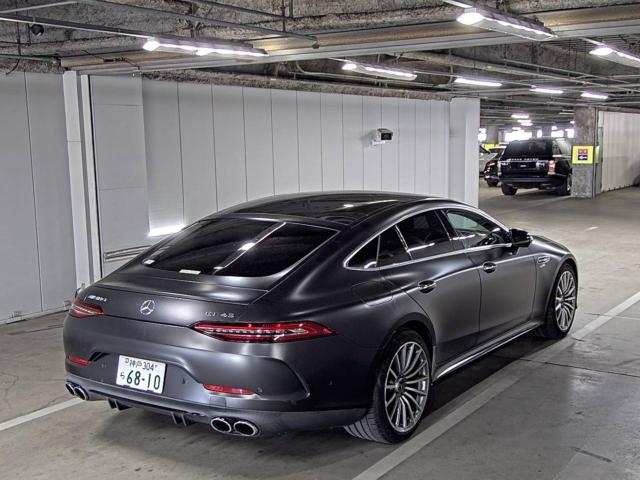MERCEDES-BENZ AMG GT