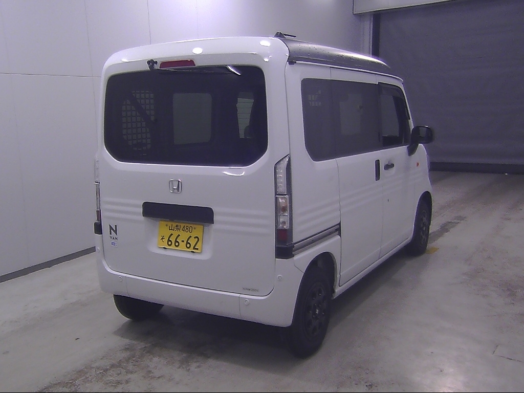 HONDA N-VAN