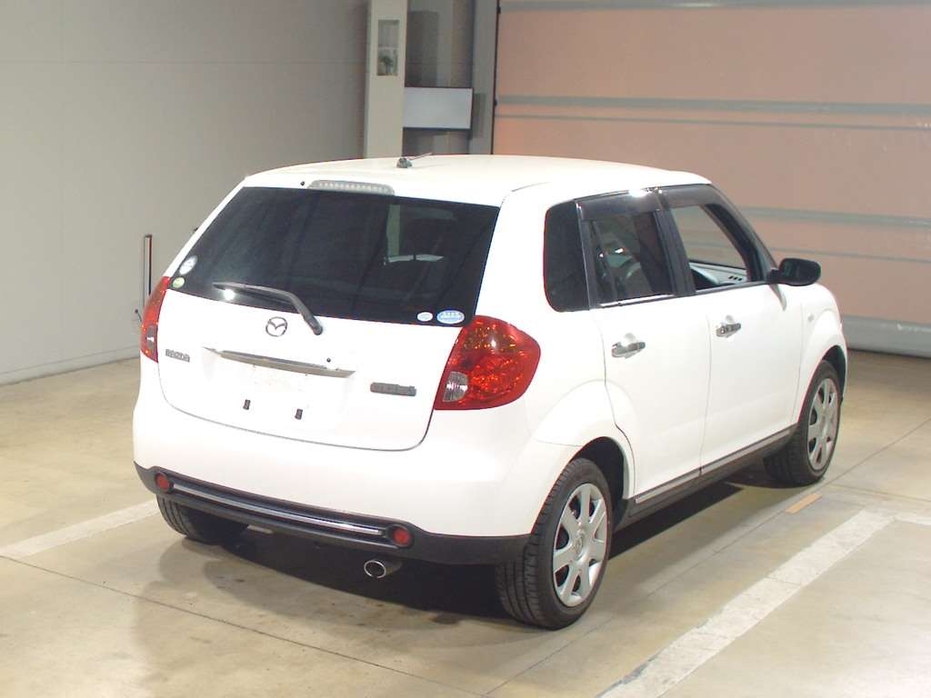 MAZDA VERISA