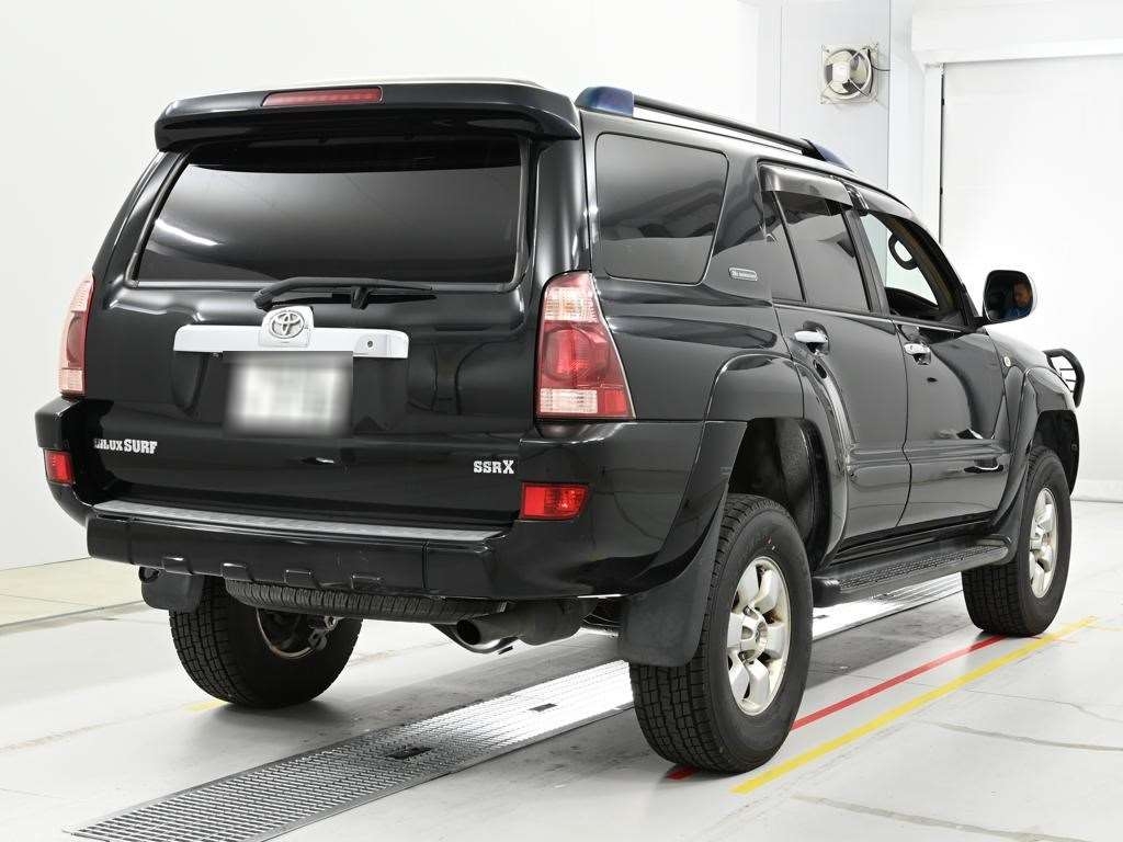 TOYOTA HILUX SURF