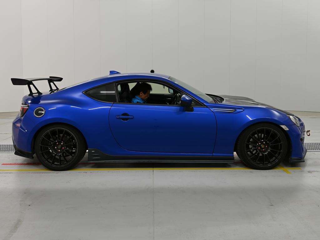 SUBARU BRZ