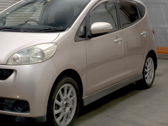 DAIHATSU SONICA