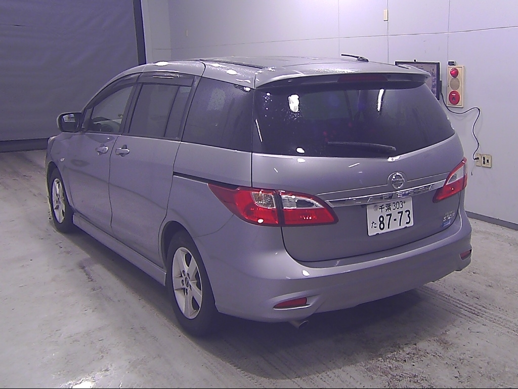 NISSAN LAFESTA