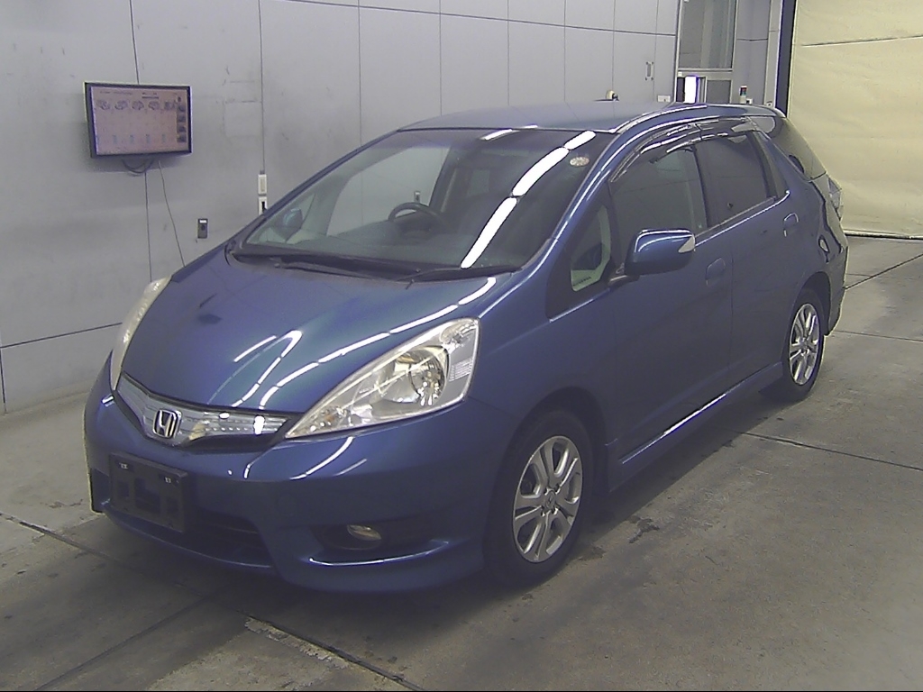 HONDA FIT SHUTTLE