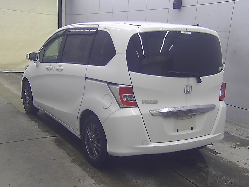 HONDA FREED