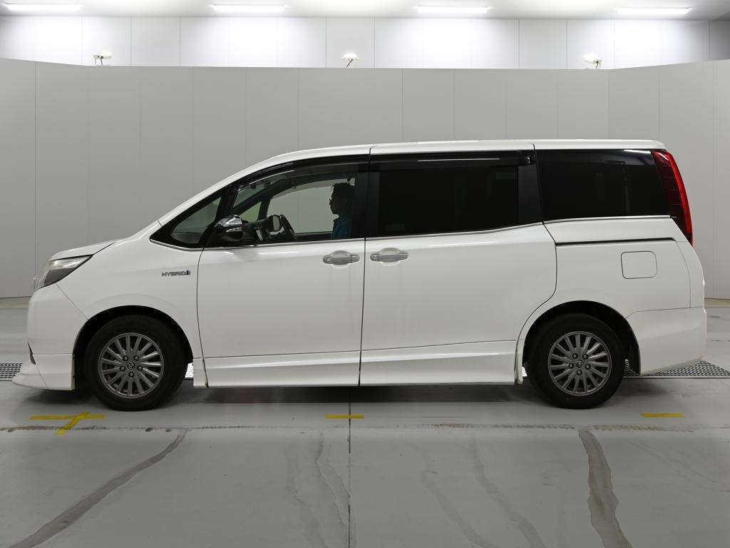 TOYOTA ESQUIRE
