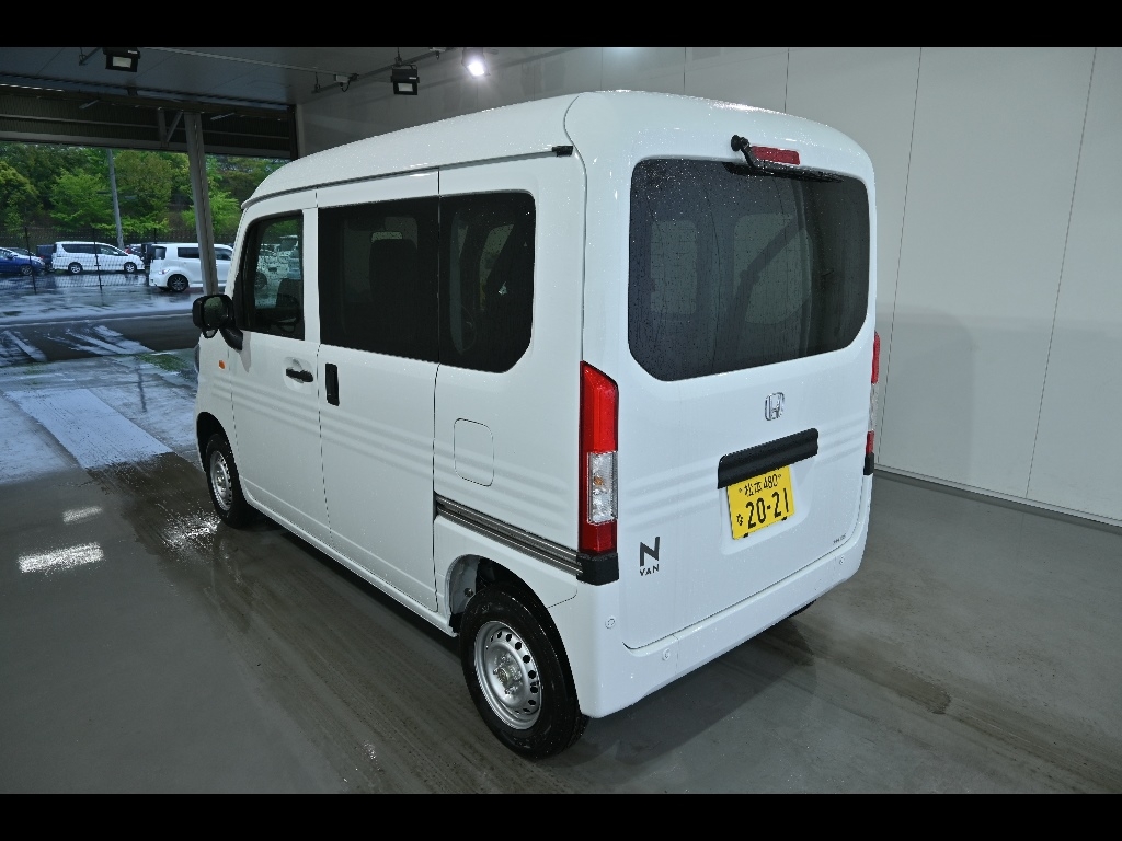 HONDA N-VAN