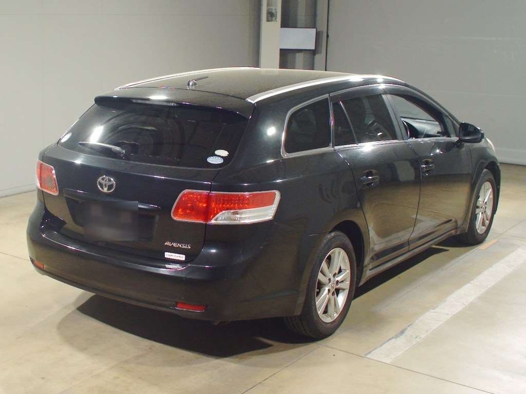 TOYOTA AVENSIS