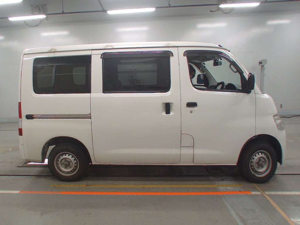 TOYOTA LITE ACE