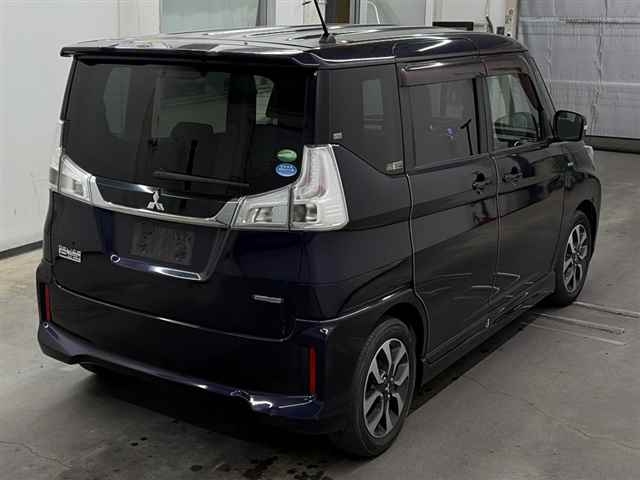 MITSUBISHI DELICA D:2
