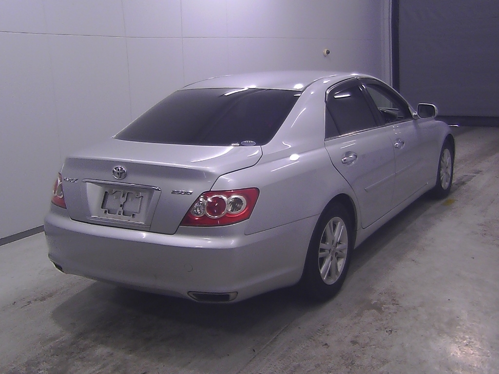TOYOTA MARK X
