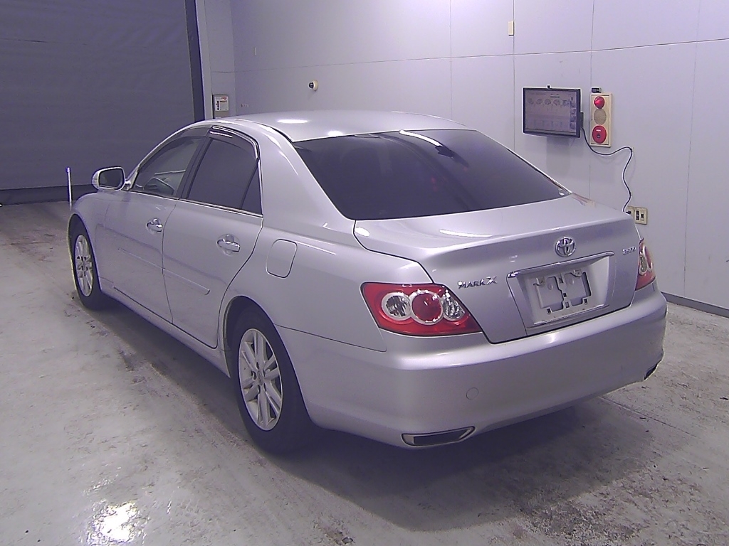 TOYOTA MARK X