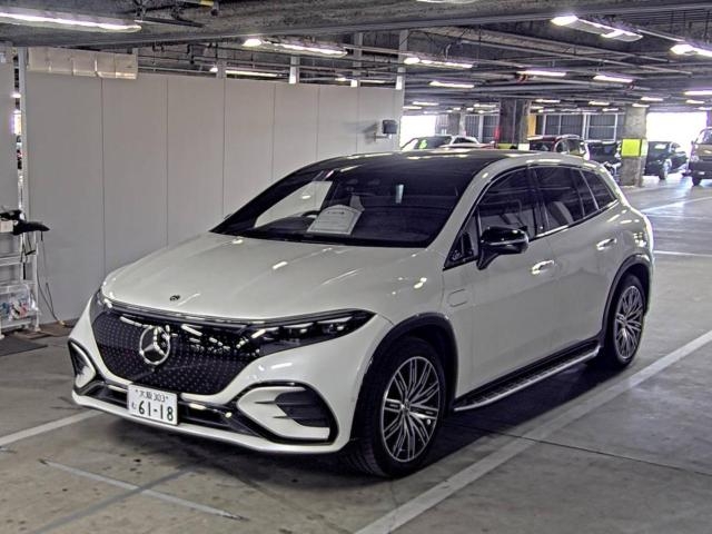 MERCEDES-BENZ EQS SUV
