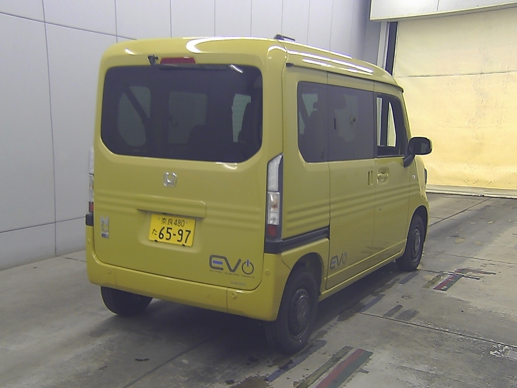 HONDA N-VAN