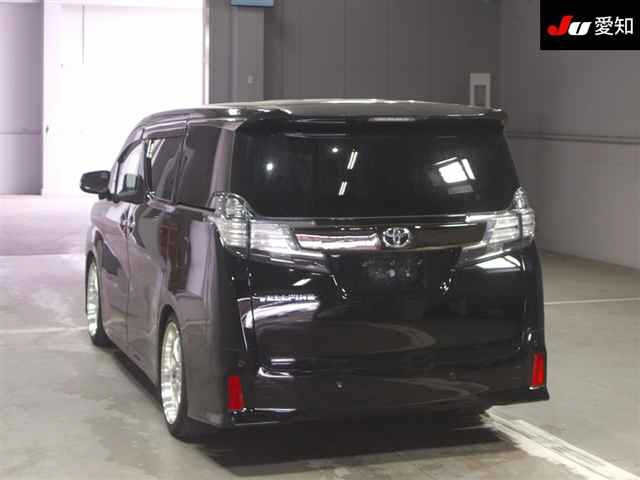 TOYOTA VELLFIRE