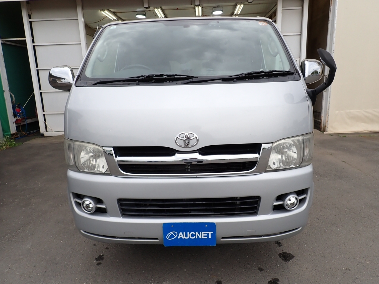 TOYOTA REGIUS ACE