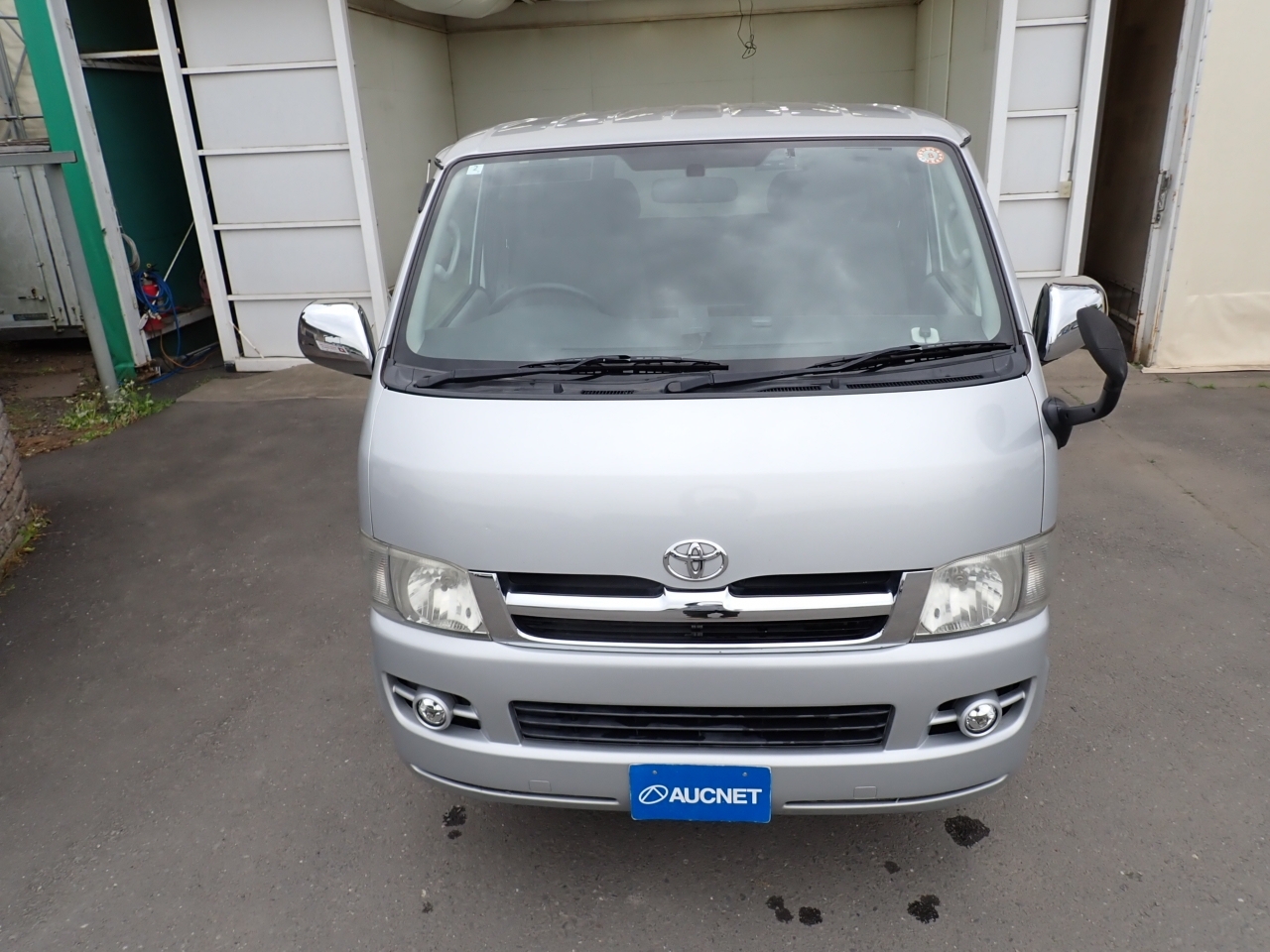 TOYOTA REGIUS ACE