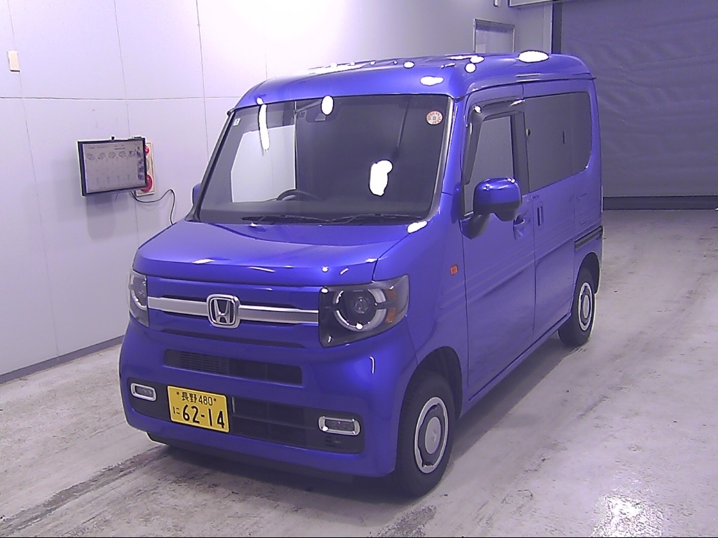HONDA N-VAN