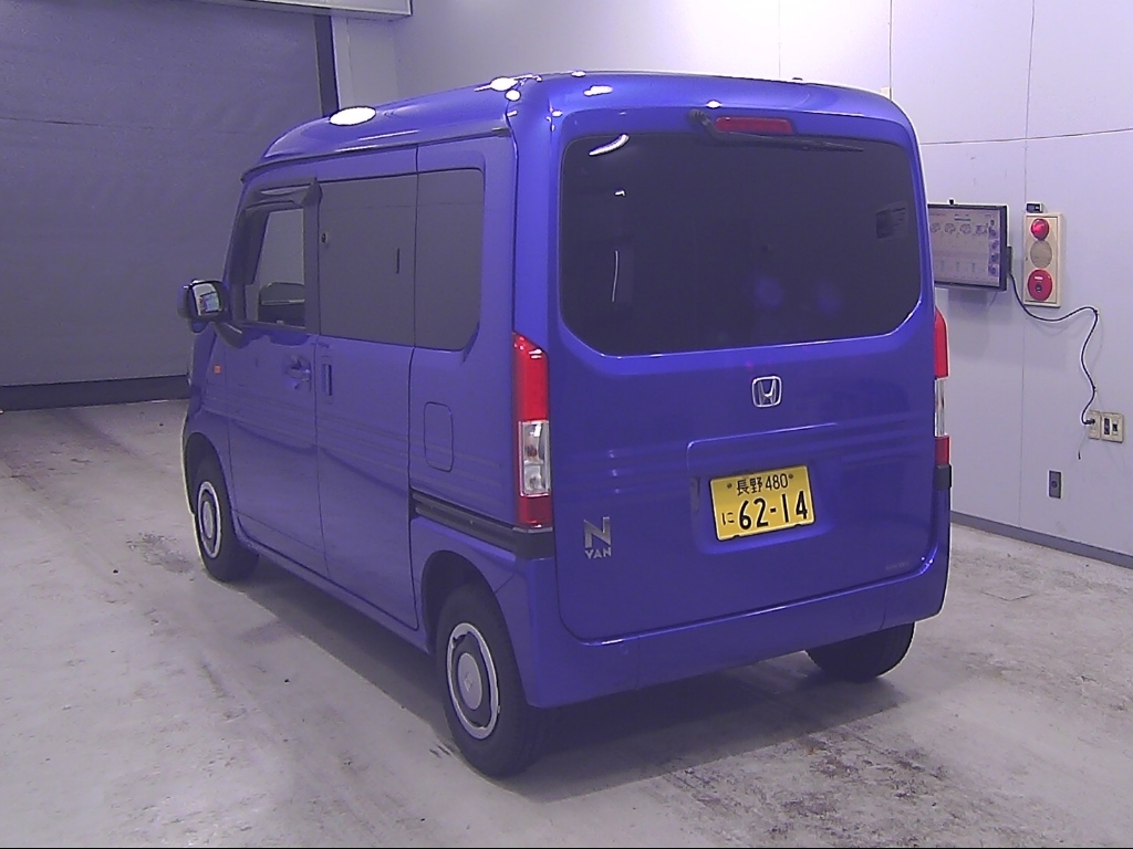 HONDA N-VAN