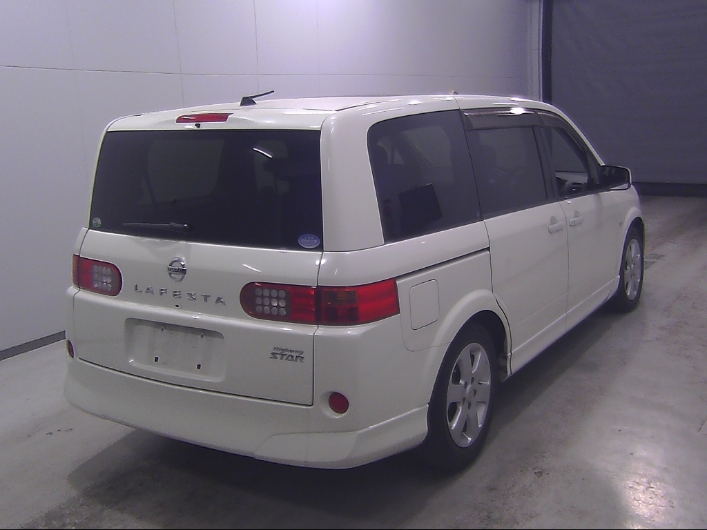NISSAN LAFESTA