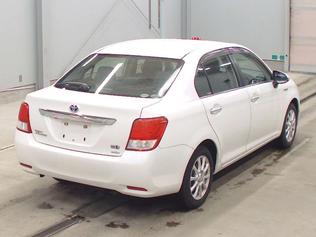 TOYOTA COROLLA AXIO