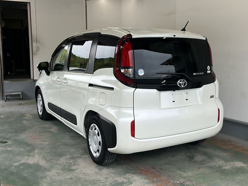 TOYOTA SIENTA