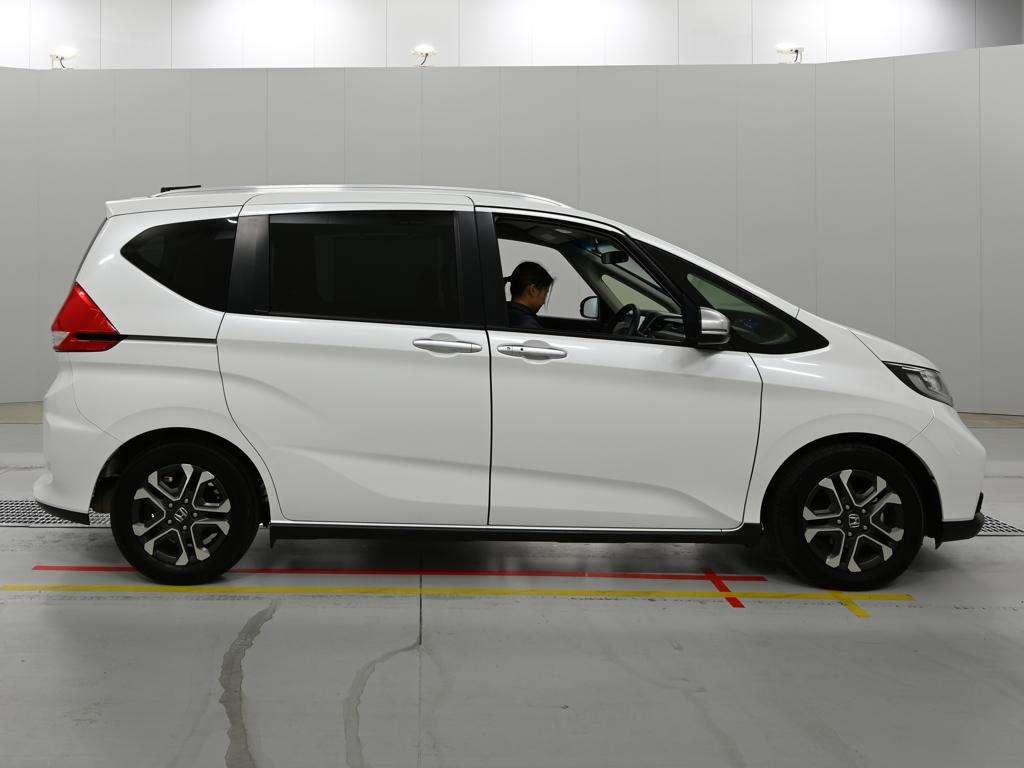 HONDA FREED+