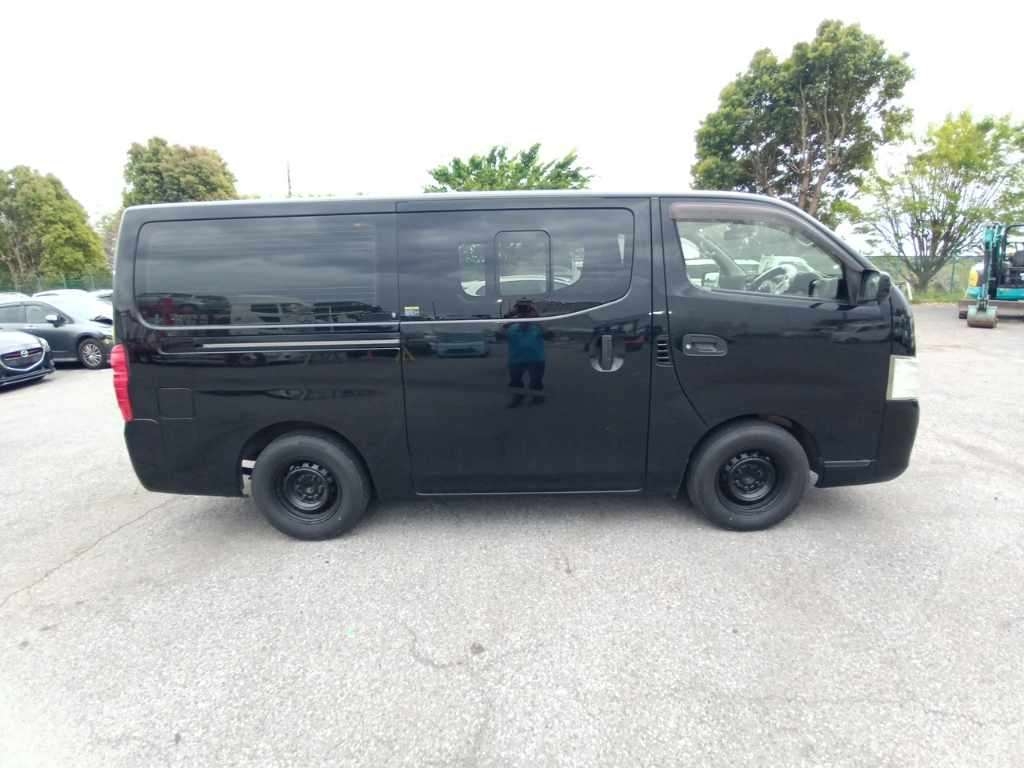 NISSAN NV350 CARAVAN